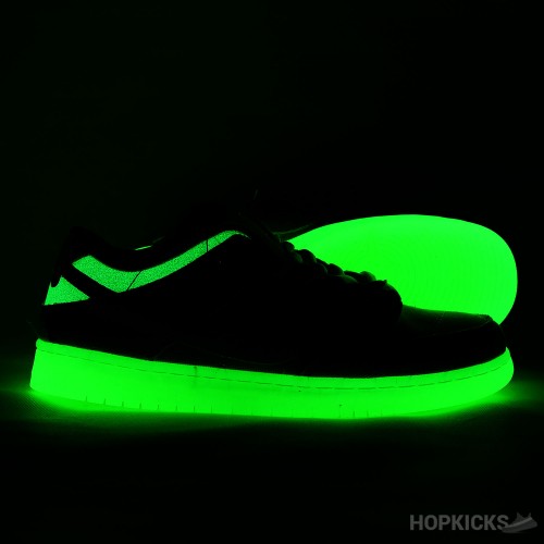 mummy glow in the dark dunks